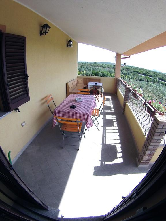 B&B Su Tintillu Gonnesa Exterior photo